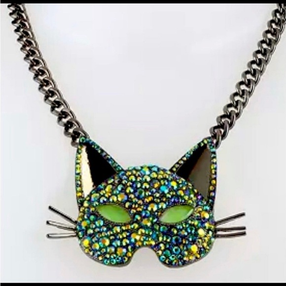 BETSEY JOHNSON Bejeweled Glow in Dark Crystals Cat Face Halloween Necklace NWT - Picture 1 of 14